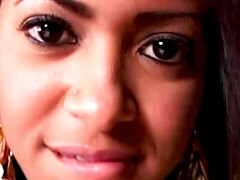 Gros cul, Grosse bite, Fille latino, Léchez, Masturbation, Seins naturels, Adolescente, Nénés