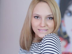 Blonde, Mignonne, Européenne, Hard, Culottes ou slips, Petite femme, Rasée, Adolescente