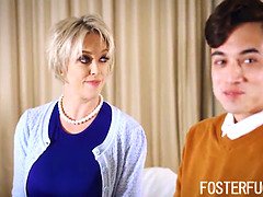 Gros cul, Gros seins, Sucer une bite, Tromperie, Fétiche, Mère que j'aimerais baiser, Chevaucher