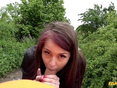 Любители, Минет, Брюнетки, Член, Европейки, На природе, Крошечные, Сиськи