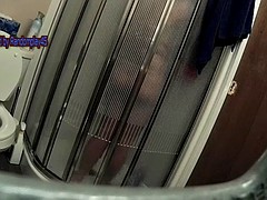 Большие сиськи, Голышом, Подглядывание