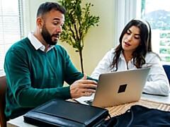 Gros cul, Grosse bite, Gros seins, Sucer une bite, Brunette brune, En levrette, Mère que j'aimerais baiser