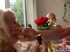 Ffm, Abuelita, Maduro, Mamá, Realidad, Gritar, Trio, Juguetes