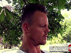 Amateur, Sucer une bite, Allemand, Hd, De plein air, Pov, Public, Réalité