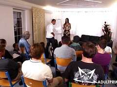 Большая жопа, Большие сиськи, Минет, Парочка, Милф, Бритые, Чулки, Сиськи