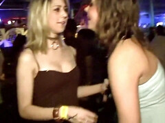 ブロンド, 巨乳な, カワイイ, Hd, 下着, 乳首, ティーン, オッパイの