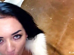 Leie, Grosser arsch, Grosser schwanz, Blasen, Spermaladung, Tschechisch, Hundestellung, Aufs gesicht abspritzen