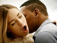 お尻, フェラチオ, 手コキする, 異人種間, なめる, オマンコ, ティーン, オッパイの