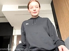 Grote mammen, Harig, Hd, Moeder die ik wil neuken, Natuurlijke tieten, Tepels, Gezichtspunt, Alleen