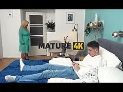 Rubia, Madura, Pareja, Hd, Madres para coger, Tetas naturales, Desnudo, Gritar