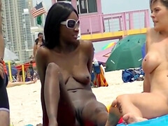 Grosse titten, Schwarz, Fetisch, Hd, Interrassisch, Natürlich, Im freien, Öffentlich