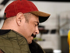 Mamada, Engañando, Corridas faciales, Penetracion con dedos, Tacones, Anilingus, Cabello corto, Nalgadas