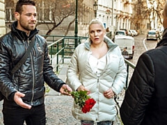 Gros seins, Blonde, Sucer une bite, Couple, Tchèque, Argent, Réalité, Épouse