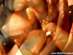 Aziatisch, Lieveling, Bruinharig, Hd, Indisch, Moeder die ik wil neuken, Alleen