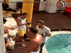 Anal, Brunette brune, Tir de sperme, Queue, Allemand, Interracial, Fête, Chatte