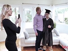 Kont, Blond, Rondborstig, Oudere vrouw, Moeder die ik wil neuken, Moeder, Kut duiken, Stiefmoeder