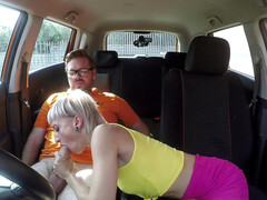 Slender Luna Toxxxic does blowjob and gets fucked in the car