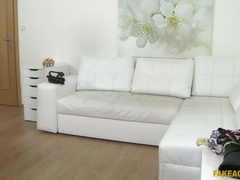 Leie, Blasen, Masturbation, Büro, Pov, Muschi, Hintern versohlen, Titten