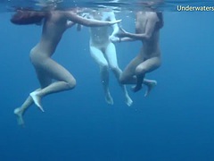 Tetas grandes, Erótico, Lesbiana, Al aire libre, Público, Ducha, Adolescente, Tetas