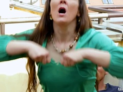 Braunhaarige, Bekleidet, Spermaladung, Nackt, Strumpfhose, Satin, Dusche, Ablutschen