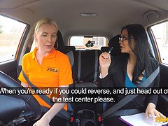 Blond, Brits, Vingeren, Hd, Lesbisch, Likken, Moeder die ik wil neuken, Gezichtspunt