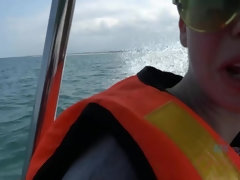 Enthousiasteling, Badpak, Vingeren, Vriendin, Spijkerbroeken, Kut duiken, Mager, Tieten likken