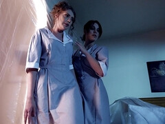 69, 舐める尻, 茶髪の, なめる, アウトドア, ピアス, 長身, オッパイの