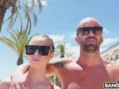 Arsch, Blondine, Blasen, Hundestellung, Im freien, Öffentlich, Rasiert, Jungendliche (18+)