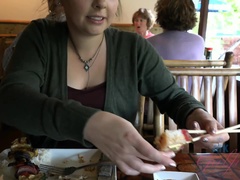 素人, 舞台裏, デカパイ, 彼女, 毛深い, オナニー, ふっくら乳首, オッパイの