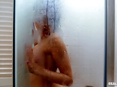 Amateur, Culo, Cuarto de baño, Tetas grandes, Besar, Masturbación, Coño, Voyeur