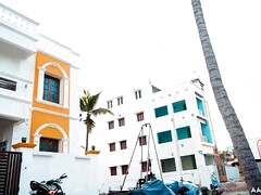 Enthousiasteling, Aziatisch, Bruinharig, Hardcore, Huisgemaakt, Indisch, Natuurlijke tieten, Tieten likken