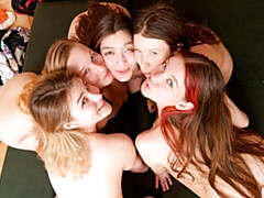 Beautiful pussy-licking session with hot dolls Alice Klay and Vivi Ginger