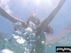 Nana, Nue  à poil, Seins naturels, Chatte, Rasée, Softcore, Solo, Nénés