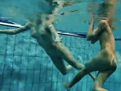 Plage, Bikini, Lesbienne, De plein air, Piscine, Public, Russe, Softcore