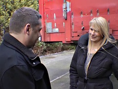 Mooi, Grote lul, Blond, Pijpbeurt, Auto, Sperma shot, Hardcore, Moeder die ik wil neuken