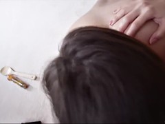 Lécher le cul, Brunette brune, Doigter, Souple, Groupe, Poilue, Hard, Léchez