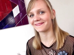69, Blonde, Sucer une bite, Brunette brune, Rondelette, En levrette, Hard, Hd
