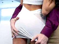 Latijnse vrouw, Anaal likken