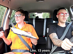 Mamada, Coche, Pajear, Al aire libre, Público, Coño, Realidad, Adolescente