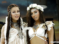 Dichtbij, Hondjeshouding, Vrouw, Vingeren, Zoenen, Lesbisch, Likken, Kut duiken