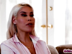 Culo grande, Rubia, Morena, Interracial, Latina, Lesbiana, Medias largas, Trio