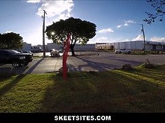 Gros seins, En gros plan de très près, Mignonne, Hd, Seins naturels, Rousse roux, Adolescente, Train