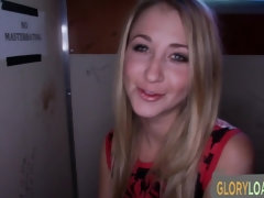 Cockblowing youthful stunner filmed at gloryhole