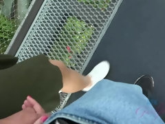 Leie, In den arsch, Grosser arsch, Braunhaarige, Besamung, Schwarz, Fussjob, Freundin