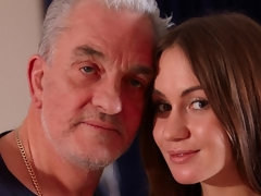 Анальный секс, Жопа, Минет, Брюнетки, Ласковые ручки, Поцелуи, Лизание, Стриптизерша