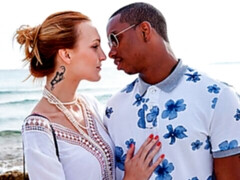 Большая жопа, Большой член, Большие сиськи, Минет, Брюнетки, Собачьи, Межрасовый секс, Милф