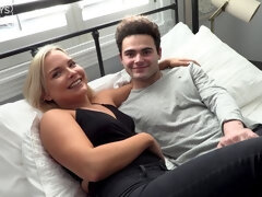 Блондинки, Минет, Собачьи, Ласковые ручки, Поцелуи, Лизание, Киски, Сиськи