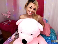 Gros cul, Gros seins, Blonde, Sucer une bite, En levrette, Pov, Maigrichonne, Adolescente