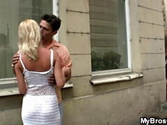 18 años, Mamada, Checa, Novia, Sexo duro, Lamidas, Adolescente, Esposa