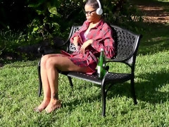 Gafas, Tetas naturales, Al aire libre, Pov, Cabello corto, Flaco, Adolescente, Tetas